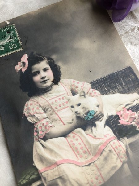 画像3: Postcard 　白猫と女の子　フランス (3)