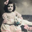 画像1: Postcard 　白猫と女の子　フランス (1)