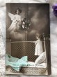 画像2: Postcard 　クリスマス　ベットの上の女の子とツリーを持った天使　 (2)