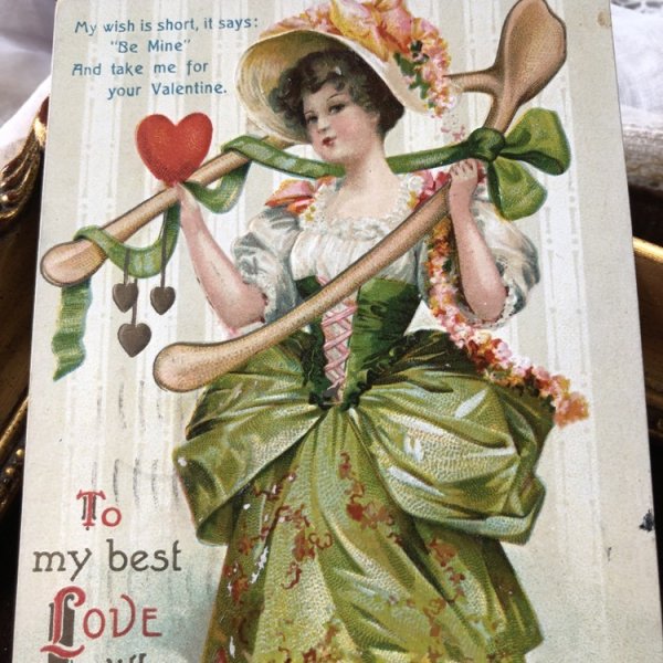 画像1: Postcard　バレンタイン　ウィッシュボーンを持つ女性　Ellen Clapsaddle (1)