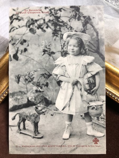 画像2: Postcard 赤ずきんちゃんと狼 フランス (2)