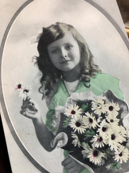 画像2: Postcard 　デイジーのお花と女の子 (2)