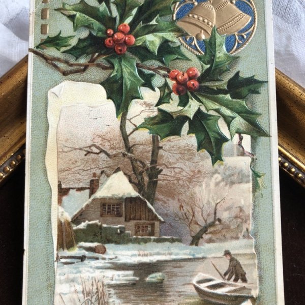 画像1: Postcard　クリスマス　ホーリーと雪景色　湖の小舟 (1)