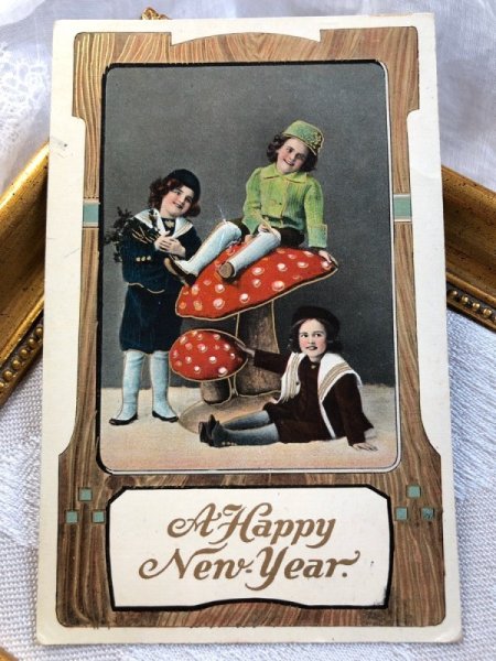画像2: Postcard　新年祝い　New Year　キノコと子どもたち (2)