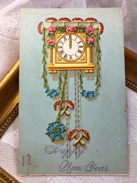 画像1: Postcard　新年祝い　New Year 新年を告げるキノコ時計 (1)