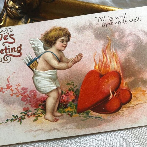 画像2: Postcard  バレンタイン ハートを燃やして暖を取るキューピッド天使  Ellen Clapsaddle (2)