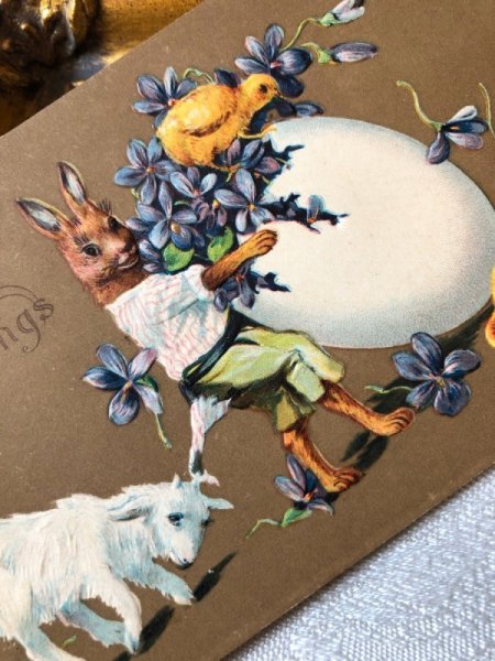 画像2: Postcard  イースター 大きな卵を運ぶウサギさんを邪魔するヤギさん ひよこ スミレ (2)