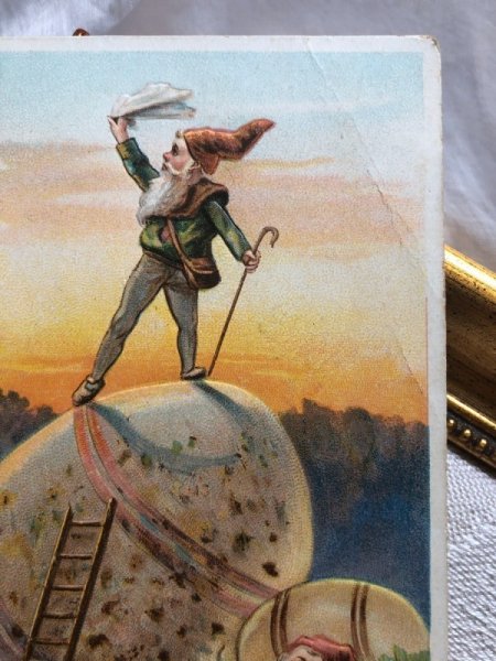 画像2: Postcard イースター 大きなニワトリとノーム妖精  (2)