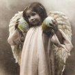 画像2: Postcard 　イースターエッグを持つ天使　写真　フランス　 (2)