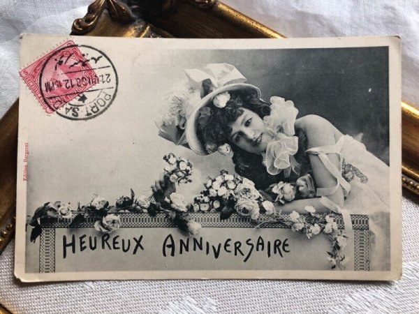 画像1: ▼SALE500▼　Postcard　薔薇のお花と女性 (1)