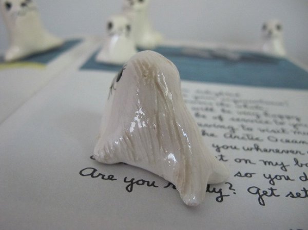 画像4: Vintage  イギリス製　Philip Laureston　白アザラシ　小 (4)