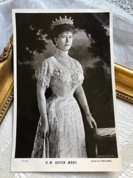 画像1: Postcard　イギリス王室　王妃メアリー　QUEEN MARY  (1)