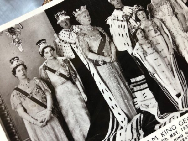 画像2: Postcard イギリス王室 ジョージ王の戴冠式 1937年 (未使用) (2)