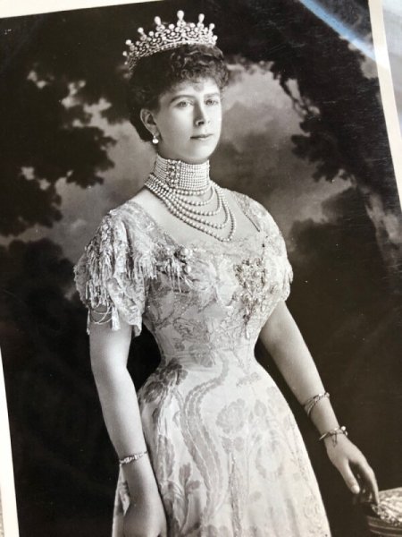 画像2: Postcard イギリス王室 王妃メアリー QUEEN MARY  (2)