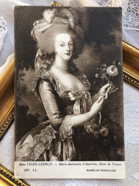 画像1: Postcard　フランス王室　マリー・アントワネット王妃　肖像画　ルブラン画　 (1)