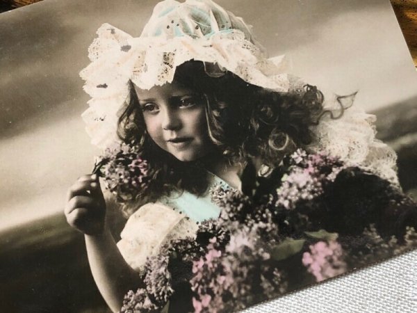 画像3: Postcard お花と女の子 レース帽子 フランス1908年 (3)