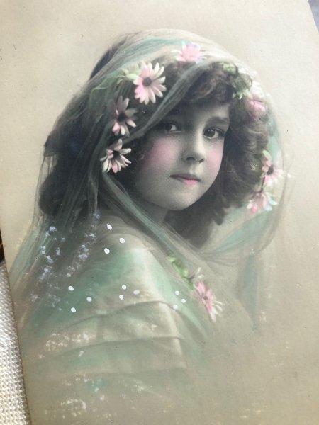 画像3: Postcard    ヴェールの女の子  Grete Reinwald 1909年 (3)
