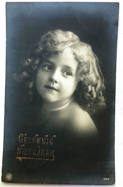 画像1: Postcard    真珠の首飾りの女の子  Grete Reinwald　ベルギー1918年 (1)