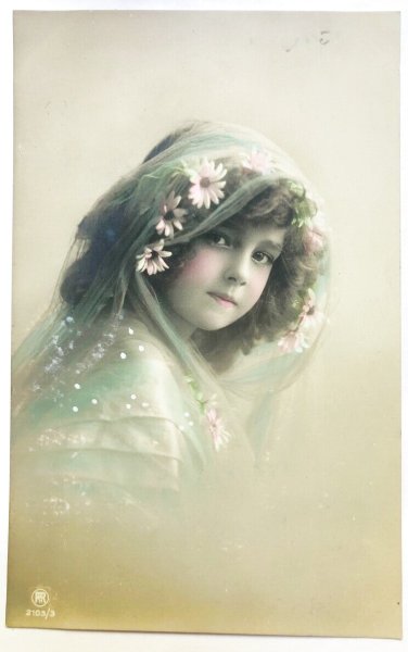 画像1: Postcard    ヴェールの女の子  Grete Reinwald　1909年 (1)
