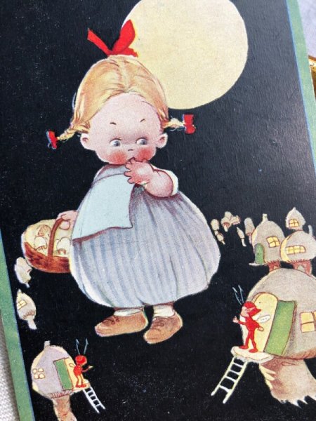 画像3: Postcard 　アンティークポストカード　キノコ狩りの女の子と妖精ブーブーの家　Mable Lucie Attwell　（未使用） (3)