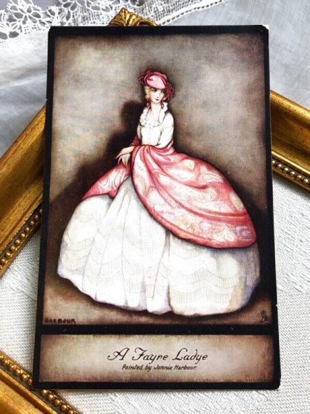 画像2: Postcard アンティークポストカード A Fayre Ladye フェアレディ ドレスの女性 ジェニーハーバー by Jennie Harbour (未使用) (2)