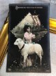画像2: Postcard　アンティークポストカード　イースター　羊と祈る女の子　 (2)