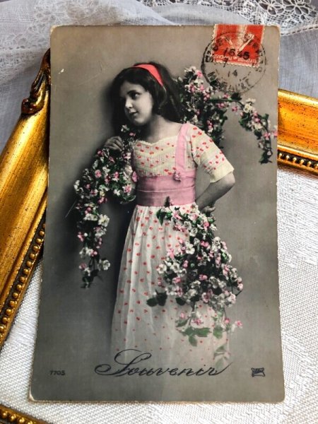 画像2: Postcard アンティークポストカード お花と女の子 フランス1914年 (2)