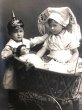 画像3: Postcard　アンティークポストカード　お人形さんと子どもたち　乳母車　ままごと遊び　1907年 (3)