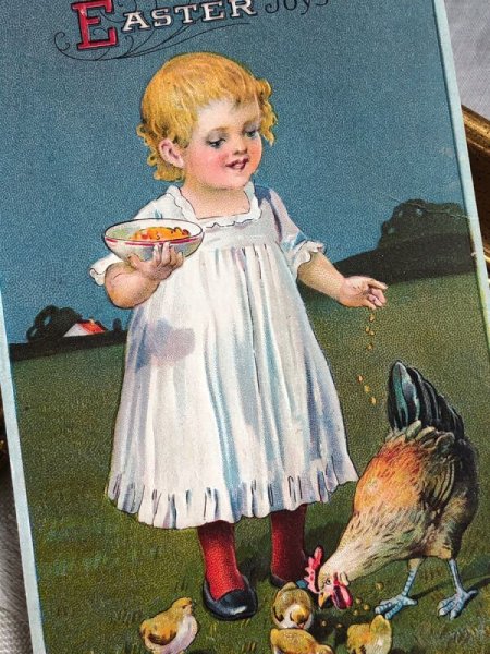 画像3: Postcard  アンティークポストカード イースター ニワトリとヒヨコに餌を与える女の子 アメリカ1913年 (3)