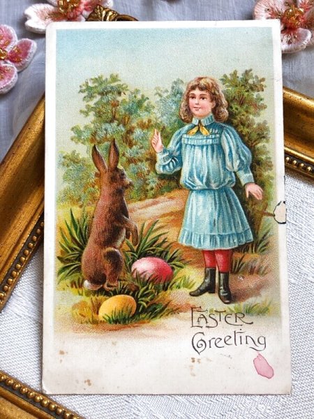 画像2: Postcard アンティークポストカード イースター 女の子とウサギさん 卵 うさぎ アメリカ1908年 (2)