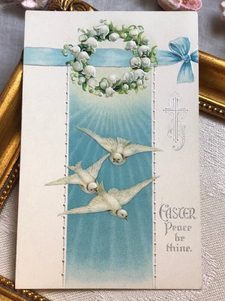 画像2: Postcard  　アンティークポストカード　イースター　スズランのお花と水色のリボン　白鳩　アメリカ1924年 (2)
