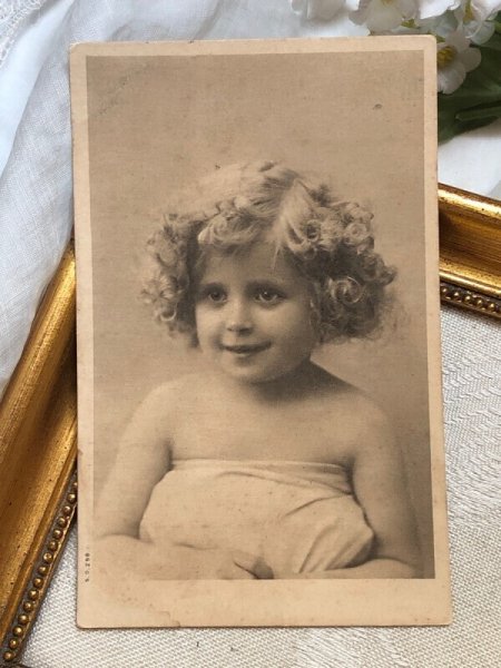 画像2: Postcard　アンティークポストカード　女の子　フランス1905年 (2)