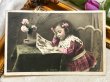 画像2: Postcard　アンティークポストカード　絵本を読む女の子　写真　1907年 (2)