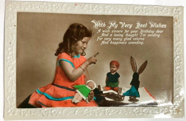 画像1: Postcard　アンティークポストカード　お人形さんと女の子　ぬいぐるみ　おままごと　イギリス1933年 (1)
