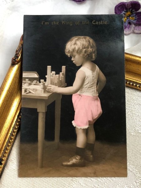 画像2: Postcard　アンティークポストカード　積み木で遊ぶ男の子　（未使用） (2)