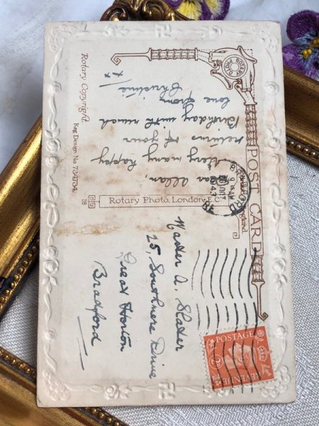 画像3: Postcard　アンティークポストカード　ウサギのぬいぐるみと女の子　イギリス1943年 (3)