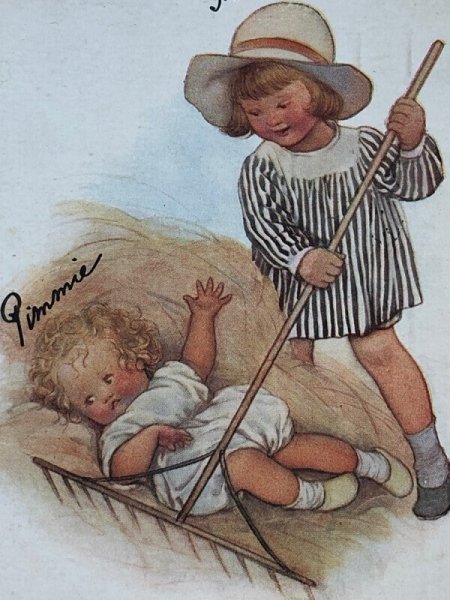 画像3: Postcard アンティークポストカード 干し草で遊ぶ子ども達 1923年 Susan B Pearse (3)