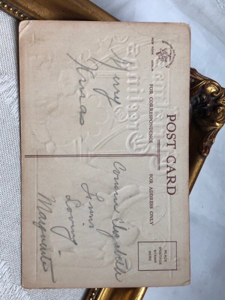 画像5: Postcard  アンティークポストカード クリスマス 教会のクリスマス飾りをする聖歌隊の男の子たち (5)