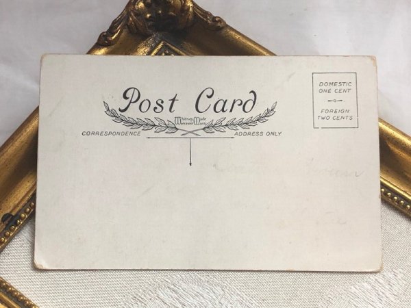 画像3: Postcard アンティークポストカード バレンタイン 赤ずきんちゃん風の女の子 キューピッド天使 (3)