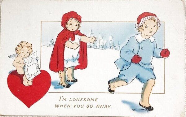 画像1: Postcard　アンティークポストカード　バレンタイン　赤ずきんちゃん風の女の子　キューピッド天使 (1)