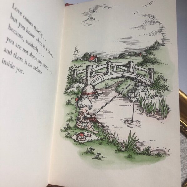 画像8: Vintage Book  アンティーク洋書　絵本　Love Is A Special Way of Feeling アングランド (8)