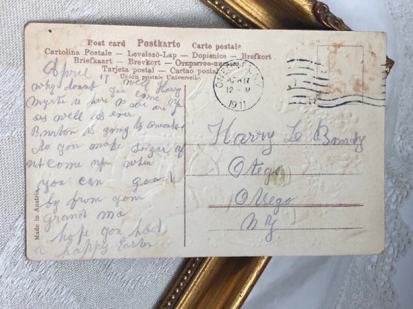 画像4: Postcard アンティークポストカード イースター  ラッパを吹くウサギさんとダンスをするウサギさん シルク貼り 1911年 (4)