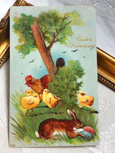 画像2: Postcard アンティークポストカード イースター  卵を盗むウサギさんを見張るニワトリの家族 ヒヨコ 1910年 (2)