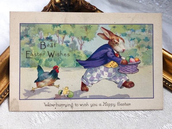 画像2: Postcard アンティークポストカード イースター  卵を持ち出すウサギさんを追いかけるニワトリ  (2)