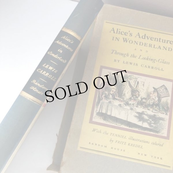 画像15: Vintage Book  Alice's Adventures in Wonderland/Through the Looking Glass, Lewis Carroll 1946 1st Special Color Illus. Edition Set Slipcaseアンティーク本　洋書　不思議の国のアリス / 鏡の国のアリス　2冊セット　スリップケース付き　1946年 (15)