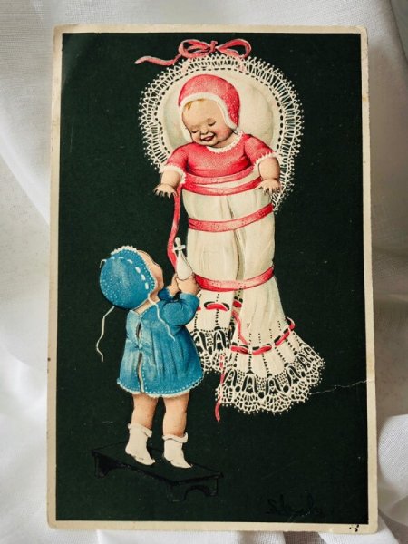画像1: Postcard 　アンティークポストカード 　赤ちゃんと哺乳瓶　Marie Flatscher  (1)