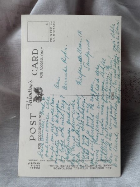 画像2: Postcard 　アンティークポストカード　凧に乗る女の子と子犬　Mabel Lucie Attwell　1927年 (2)