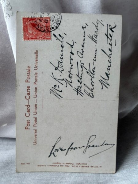 画像2: Postcard アンティークポストカード 折り紙ヨットで遊ぶ子ども Nina Brisley 1920年 (2)
