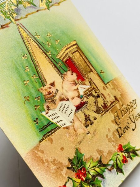 表面のセロハンの剥がれあり。