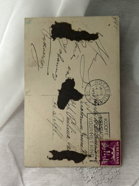 画像2: ▼SALE 500▼ Postcard アンティークポストカード 女の子とお人形 (2)